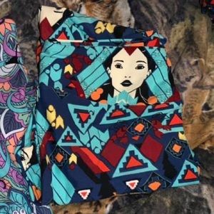 Lularoe Disney Pocahontas leggings